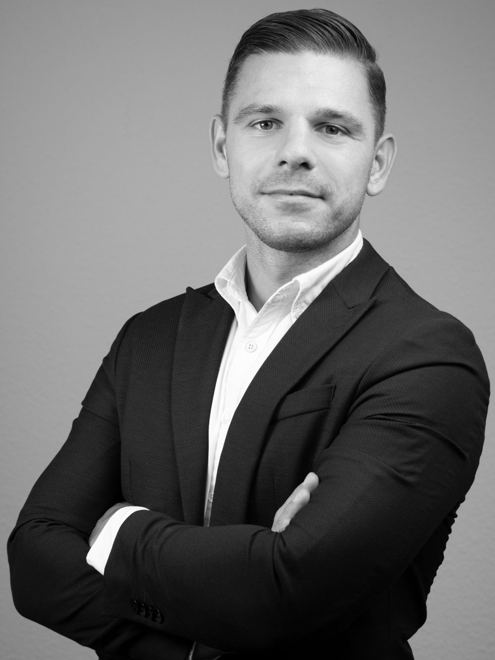kontakt_foto_ivan_neu_01